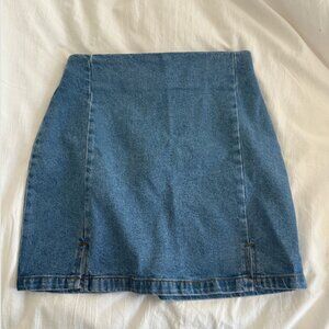 Brandy Melville Jean mini shirt